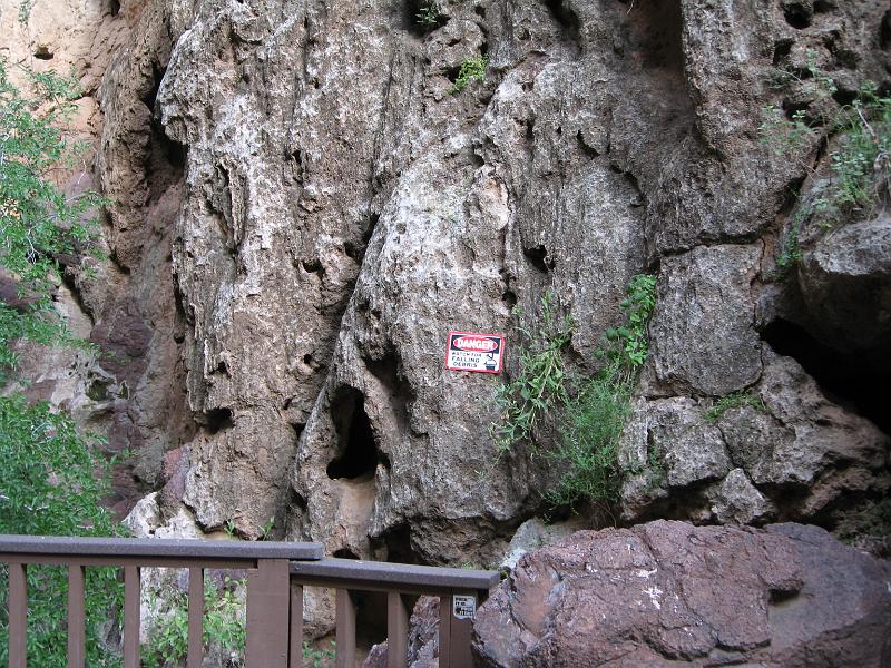 Tonto Natural Bridge 103.jpg